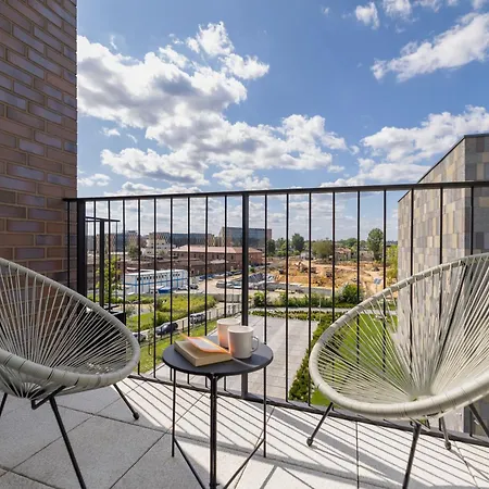 Rakowicka Steam Park Studio Z Balkonem W Krakowie By Renters Apartment